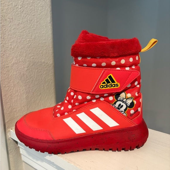 Adidas Winterplay Disney Minnie Mouse Youth Size 3Y shoes Snow Boots Red IG7188 - Picture 4 of 9